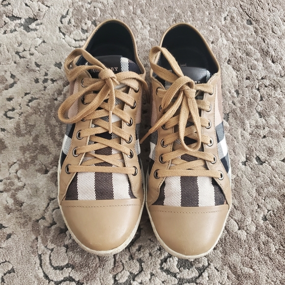 Burberry Vintage Housecheck Low Top Allstar Sneakers 38 - Picture 3 of 7